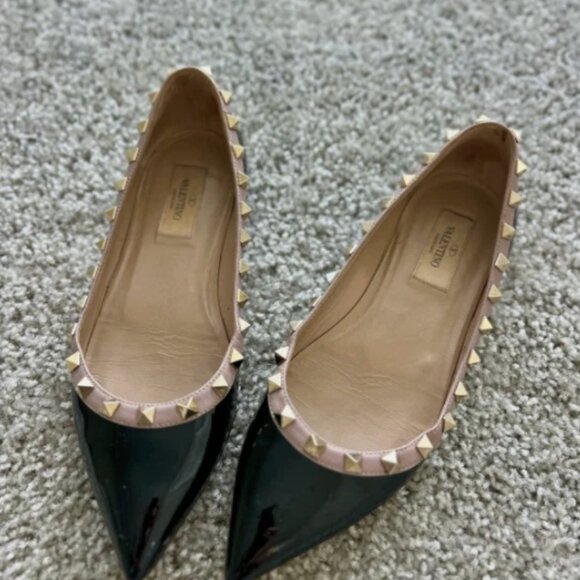 Authentic Valentino Garavani Rockstud Pointy Ballet Flats - US 6 (EU 36) - Black - Picture 2 of 10